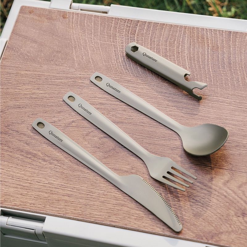 Camp Spork Set - ช้อนส้อมไทเทเนียมสำหรับแคมป์ปิ้ง น้ำหนักเบา พกพาสะดวก ใช้สำหรับปิกนิก ท่องเที่ยว หรือใช้ที่บ้าน